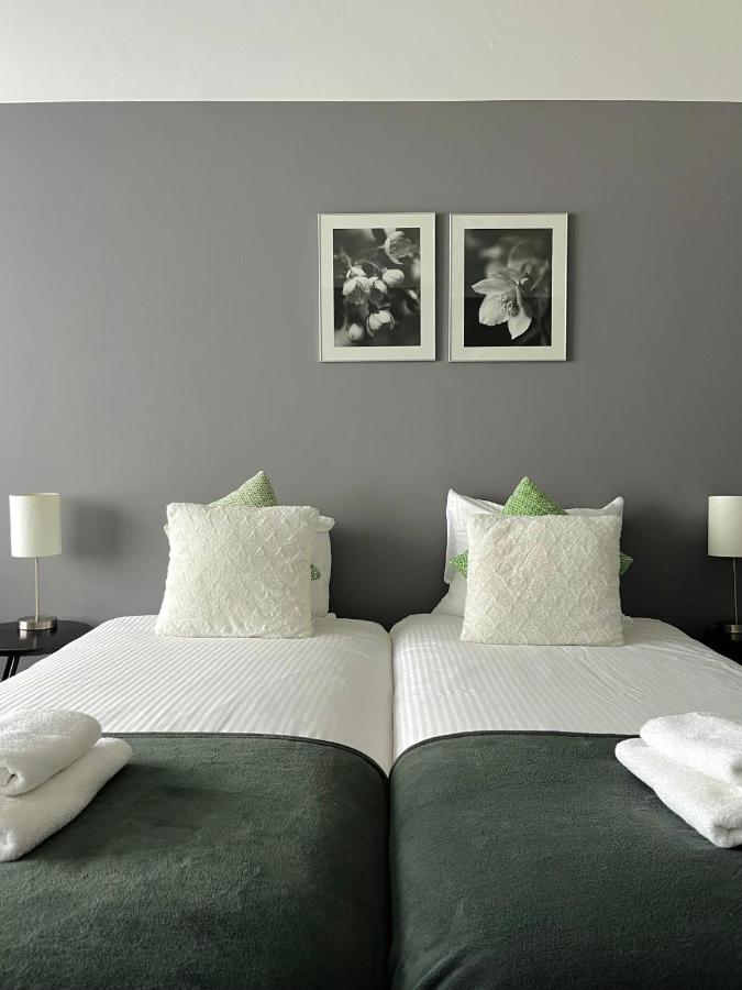 Hotel Molengroet Noord-Scharwoude Eksteriør bilde